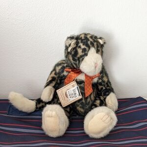 Boyds Bear Ozzie Prowler